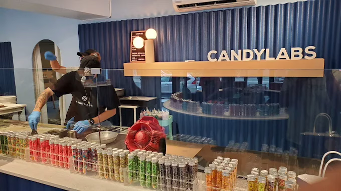 Montréal, Canada FunMaps.com Your Favorite Gay Destinations